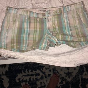 Multi colored short shorts